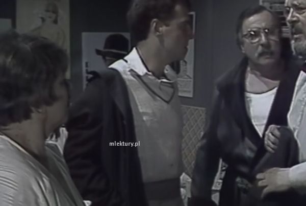 Znalezienie Kopyrdy w szafie Zuty Młodziakowie jakoś znieśli, gorzej z odkryciem Pimki. (TVP. 1985)